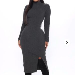 Elegant Gray Long Sleeve Dress w Slit Detail